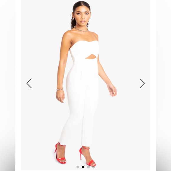 NWOT - Black Halo Jada Jumpsuit- Size 2 - color: porcelain : white - Picture 2 of 4